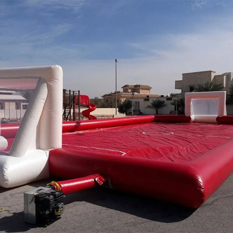 صابون كرة القدم التجاري القابل للنفخ في الهواء الطلق، ملعب كرة القدم مع منطقة القفز للأطفال والكبار، ملعب قلعة الصابون