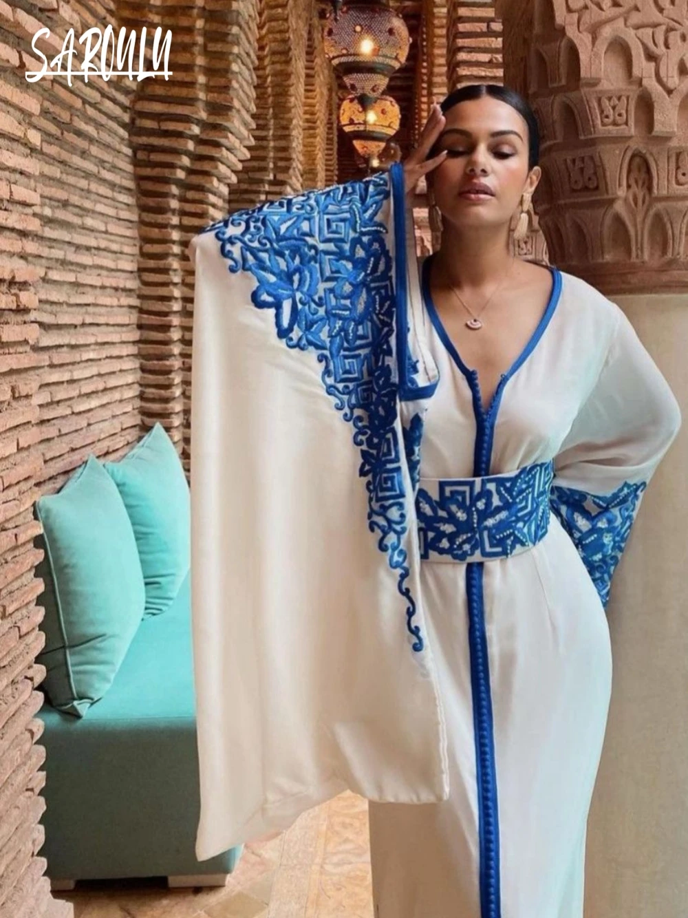 Fashion Simple V-neck Evening Dresses Long Sleeve Prom Kaftan Moroccan Appliques Floor-length Customized Gown Robe De Mariée