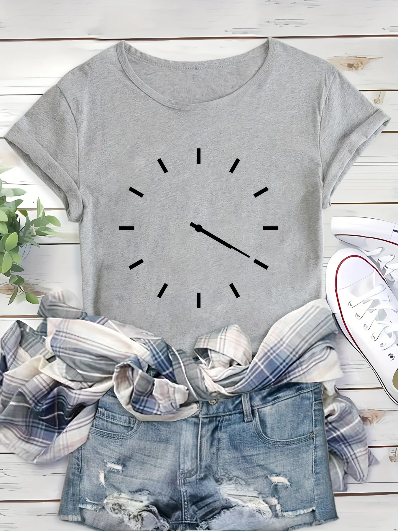 Simple Clock Graphic Fashion Sports Tee, Short Sleeve Round Neck T-Shirt Top, Women's Activewear