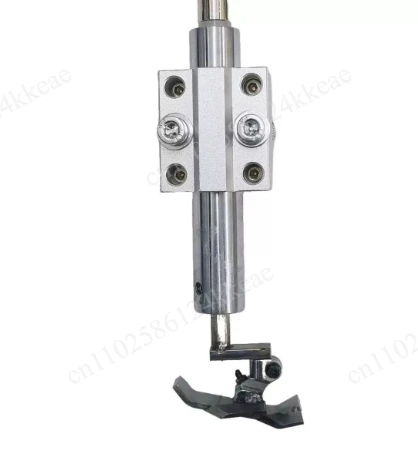 Woodworking edge sealer with unpowered floating scraping, 2-piece set of PET edge scraping lines, no damage to material