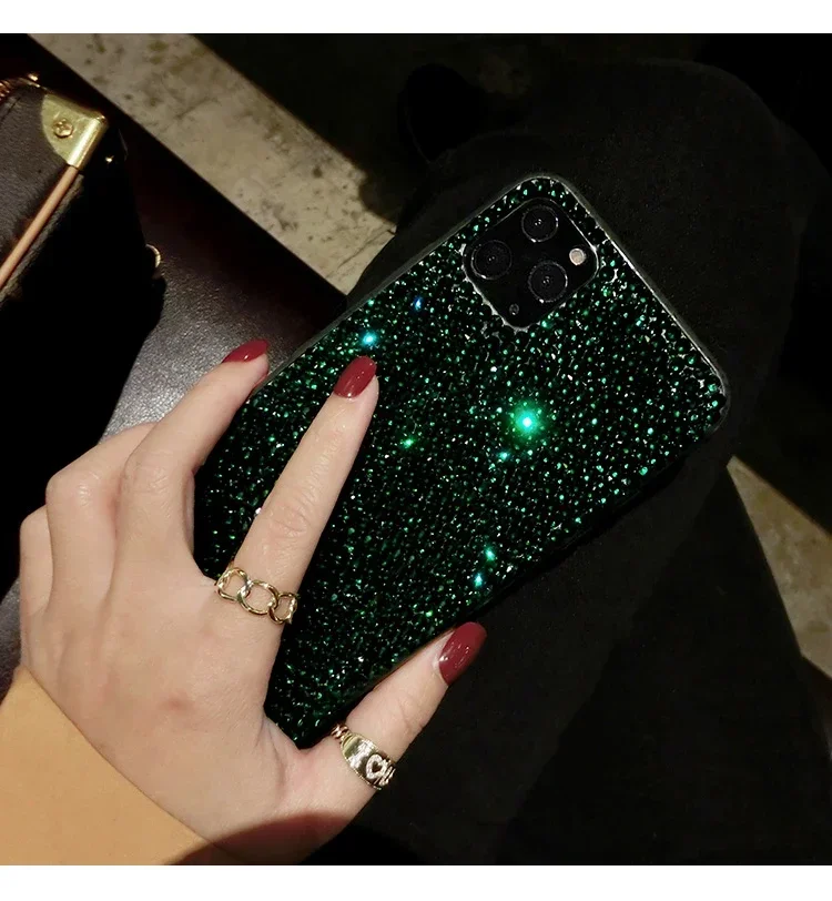 Green Diamond Luxury Rhinestone Case dla iphone 15Pro 14Plus 13 Pro 12 Mini 11Pro MAX XR 16 PLUS Cover Bling Glitter Woman Case