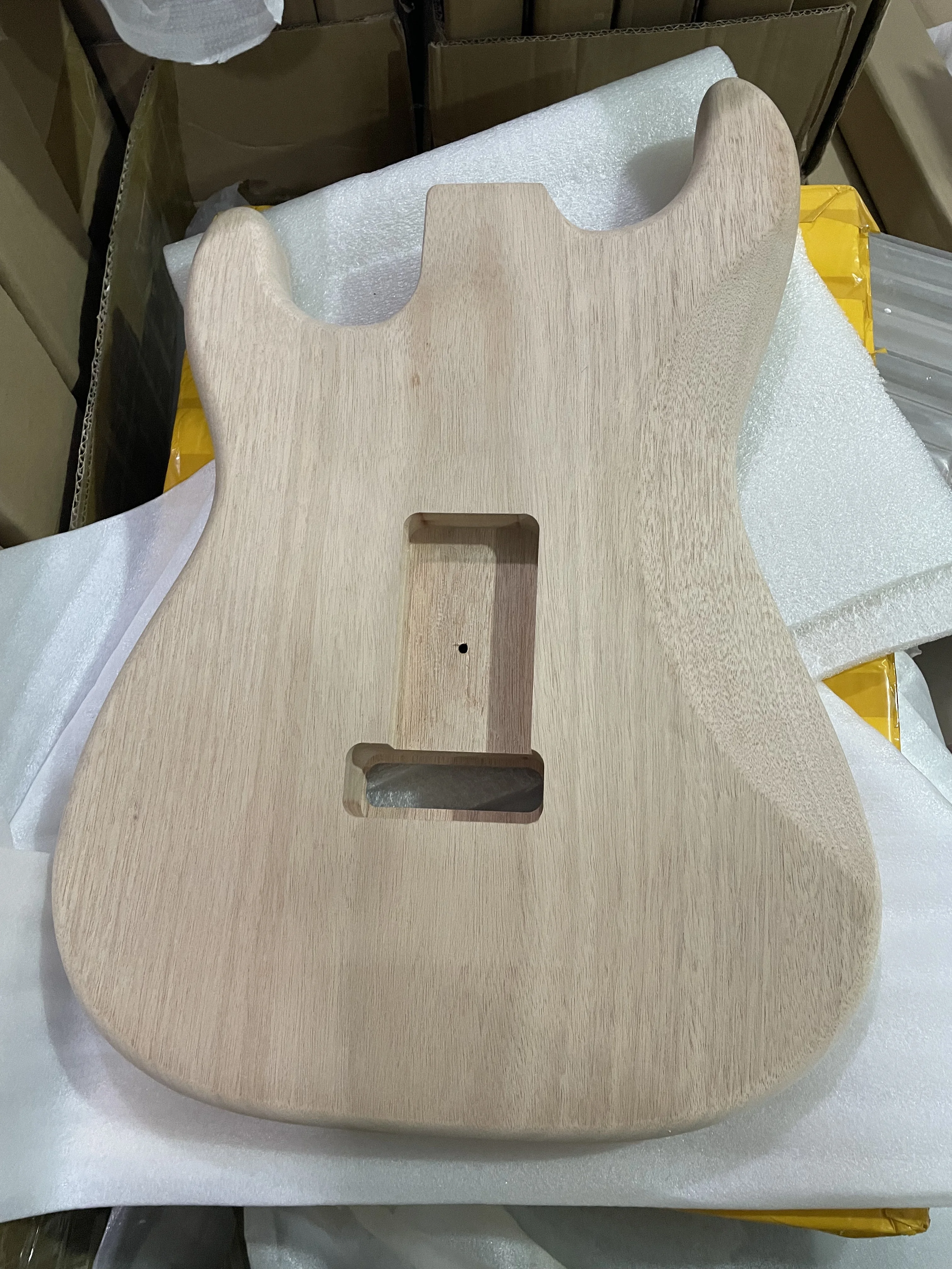 Unfinished Mahogany Wood Electric Guitar Body,DIY Guitar Kit,Undyed,High Quality, AAA Level, SSS, 100% Handmade Luthier, 1 Piece