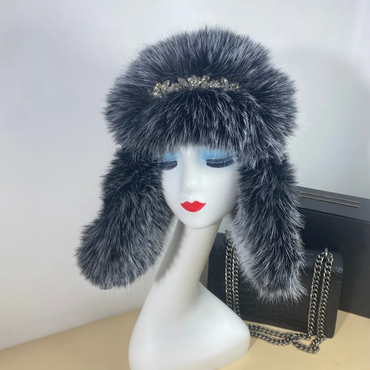 Winter Anti Fox Fur Flash Diamond Fashionable Fur Hat for Men, Thick and Warm Ear Protection, Anti Cold Lei Feng Hat for Women