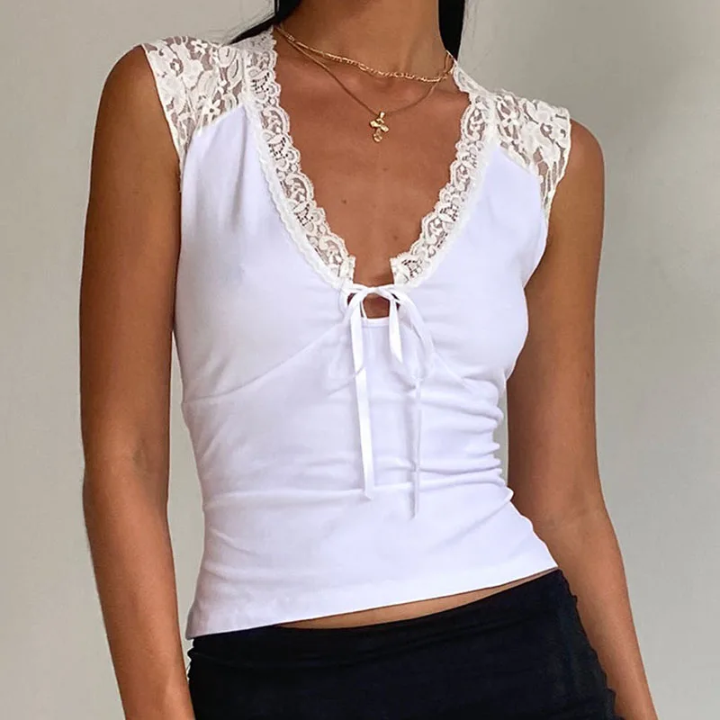 Front Tie Up V Neck Sleeveless Vest Elegant Vintage Lace Patwork Tank Tops Women Chic Retro Y2K Slim Fit Crop Tops Streetwear