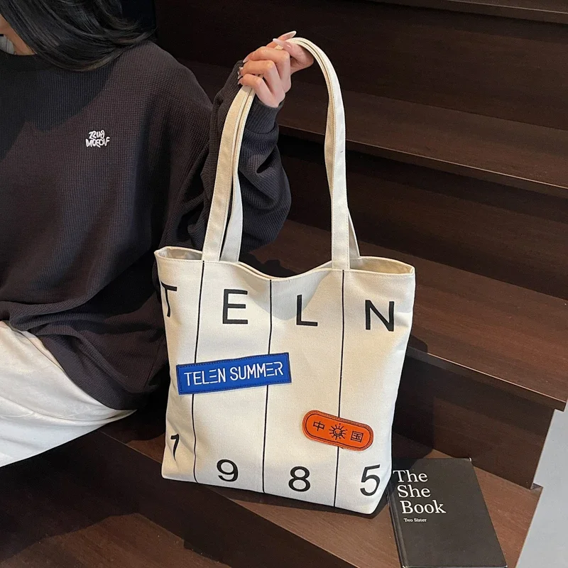

Women's Shoulder Bag Casual Female Capacity Tote Bags Large Shopper Canvas Letter Fashion Harajuku Zipper Print Canvas Handbags
