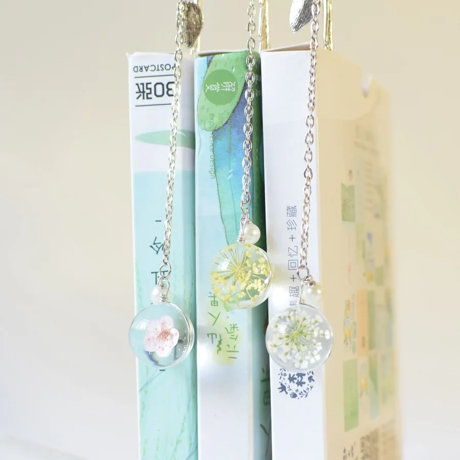 Metal Flower Style Bookmark with Pendant Ball Metal Book Mark Stationery School Office Bookmarks for Book Accessories