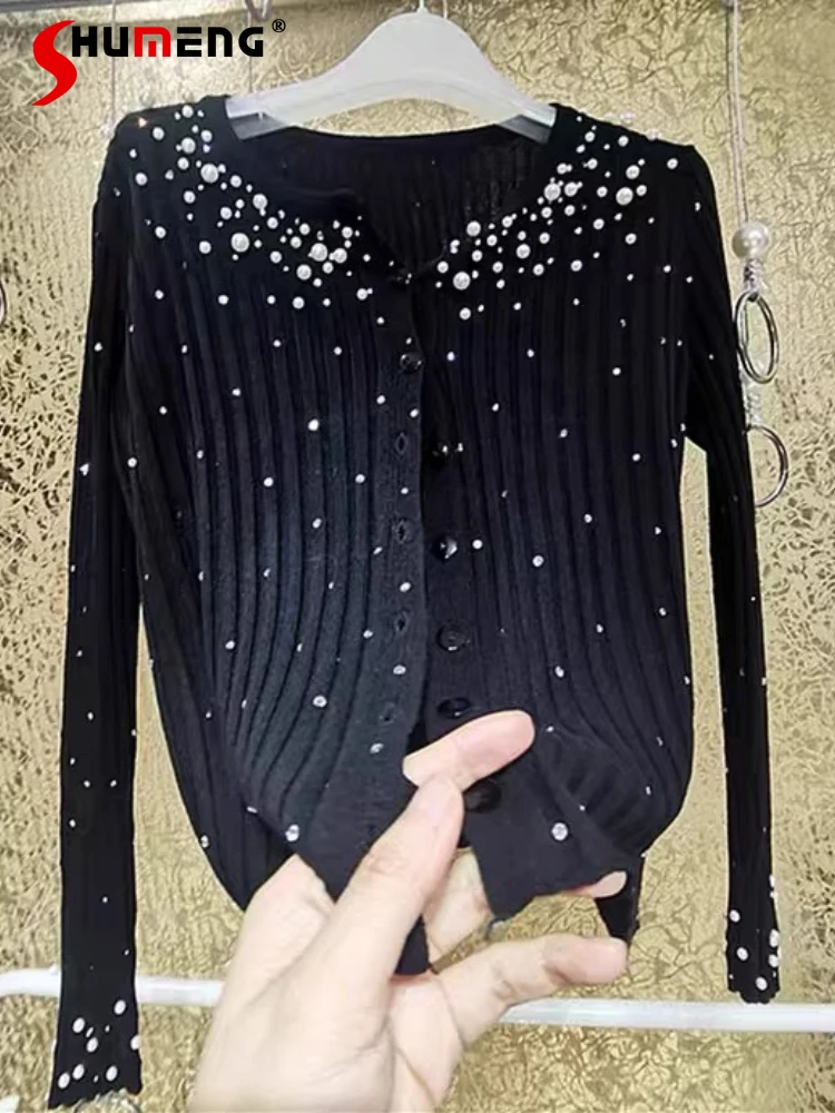 

Женский осенний новый высококачественный блестящий модный трикотаж со стразами, тонкий солнцезащитный кардиган с жемчугом и стразами, вязаный свитер