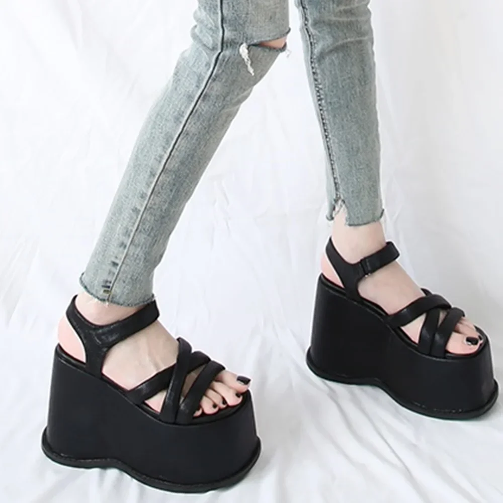 

2025 Black Thick-Soled Wedge-Heels Sexy Sandals Summer New Open-Toe Outdoor Casual Roman Sandals Street Fashion Women's Shoes