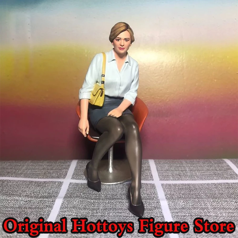 1/18 Scale Female Soldier Professional Attire Beauties Mini Painting Sculpture Full Set About 6cm Action Figure Model Gifts