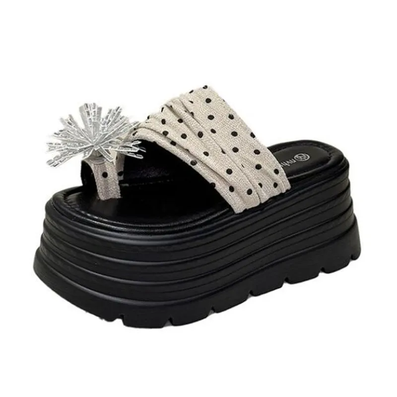 2026 Wave Dot Thick Soled Slippers for Women in The Summer of New Height Increasing, Small and Fashionable Cool Slippers Trend