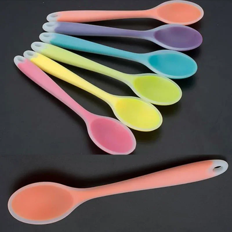 

Colorful Silicone Spoon Heat Resistant Easy To Clean Non-stick Rice Spoons High Temperature Spoon Tableware Utensil Kitchen Tool