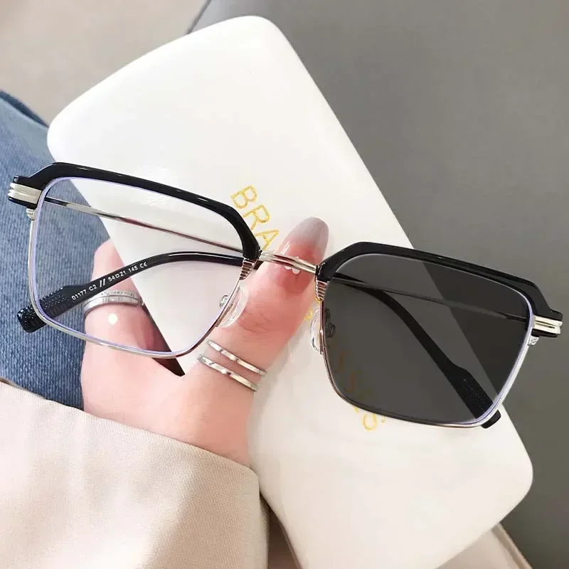Color Changing Anti Blue Light Eyewear Trendy Men Half Frame Photochromic Reading Glasses High Definition Clear Lens Glasses