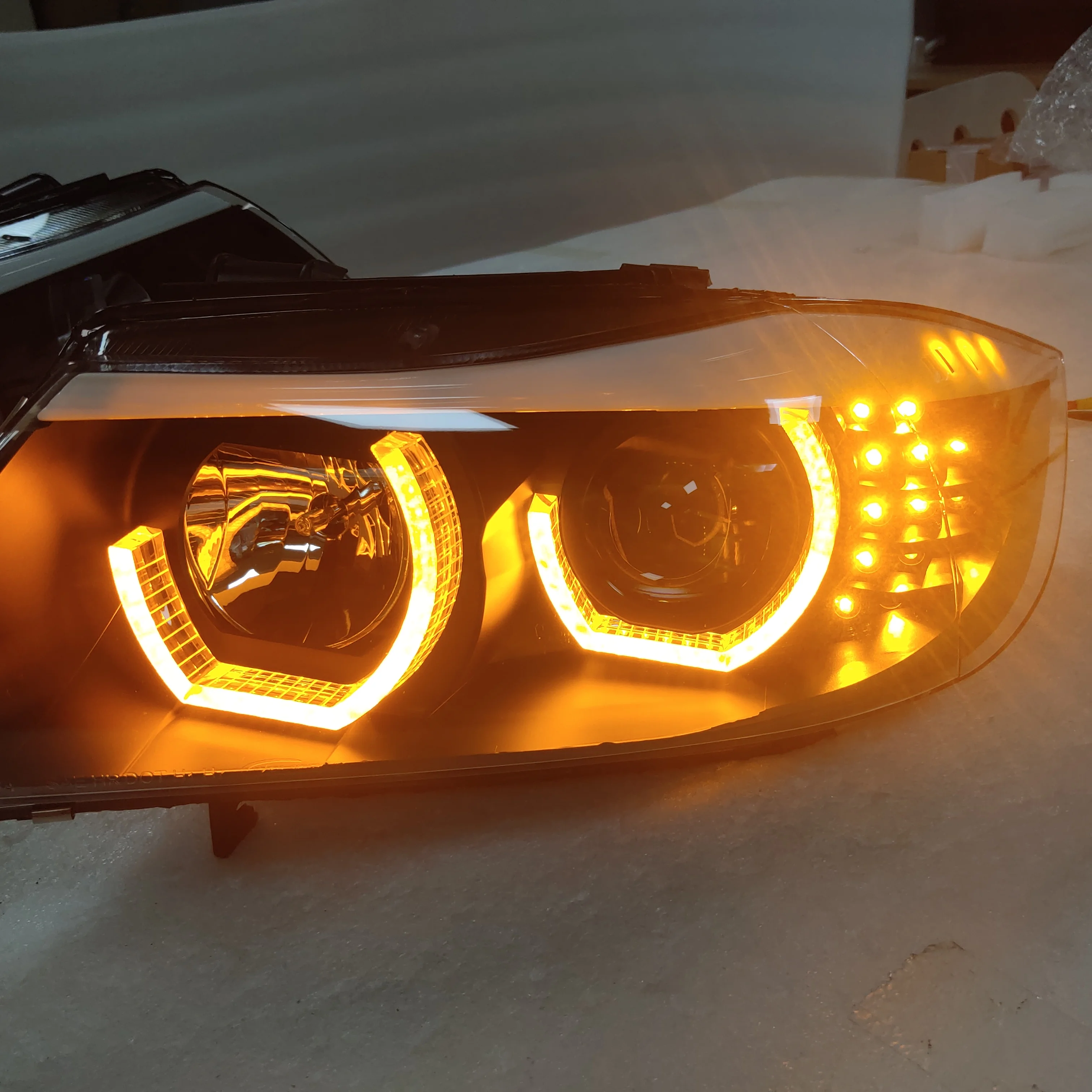 لسيارات BMW E90 330I 320I 318i Led عيون الملاك المصباح JY