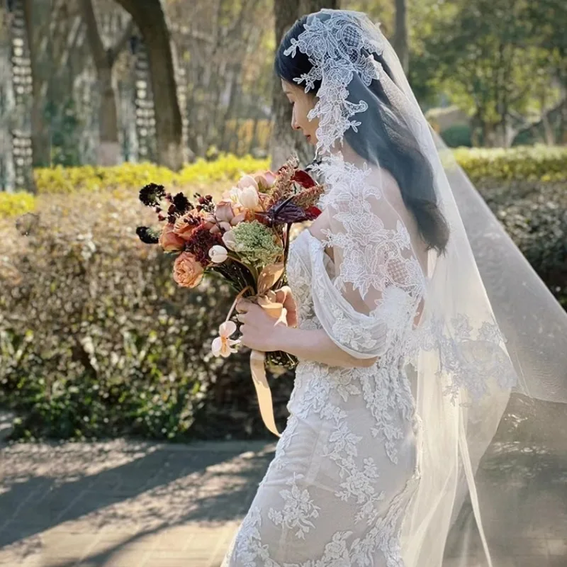 

Vintage Lace Bun White Veil Bridal Headpiece