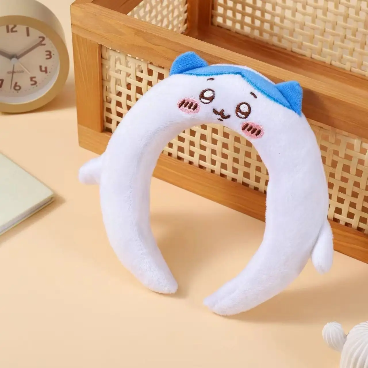 Kawaii Chiikawa Plush Headband Cute Cartoon Anime Hair Hoop Soft Fluffy Hair Accessory for Washing Face, Makeup & Daily Wear