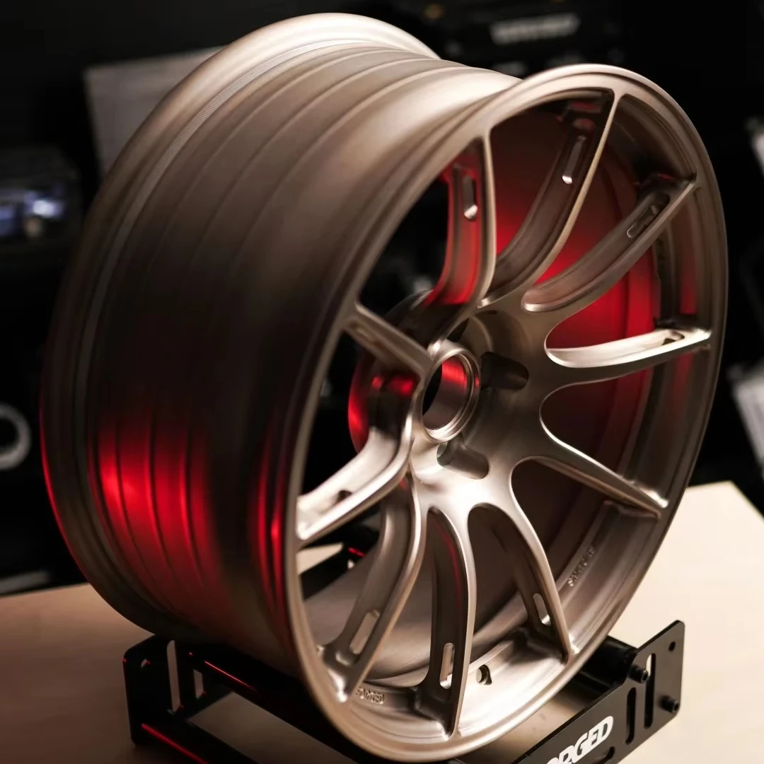 

Engineered Fitment Forged Wheel 5x112 5x120 5x127 22-26 Inch