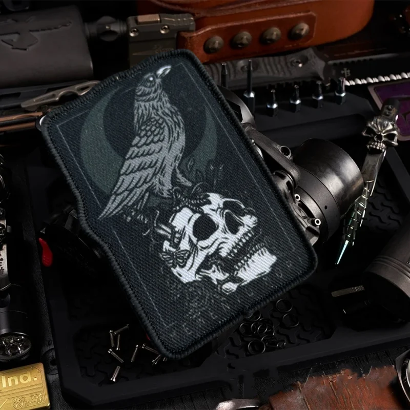 

MEMENTO MORI Crow Patch Skull Military Morale Badge Armband Printed Hook and Loop Patches Tactical Clothes Backpack Stickers