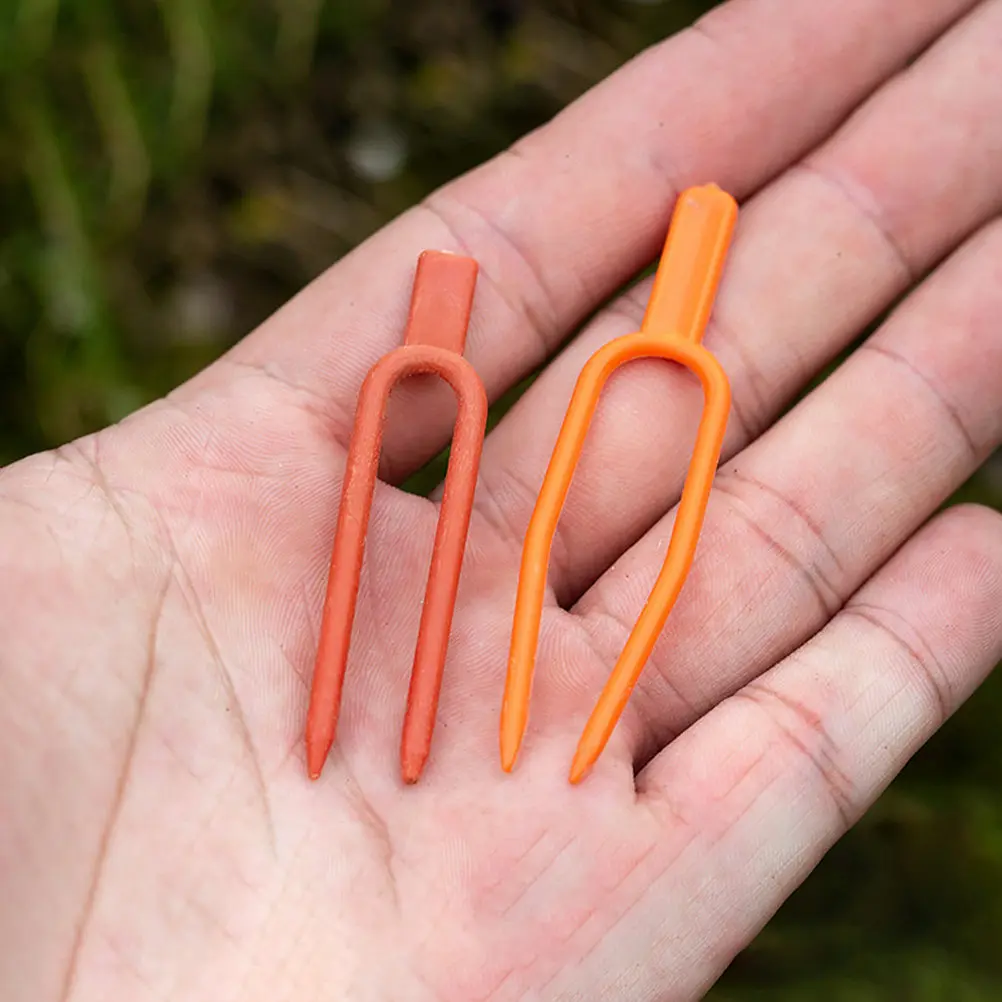 

400Pcs Gardening Plant Fixing Clips Strong PP Material Vine Holder for Strawberry Watermelon Stolon Plants Support