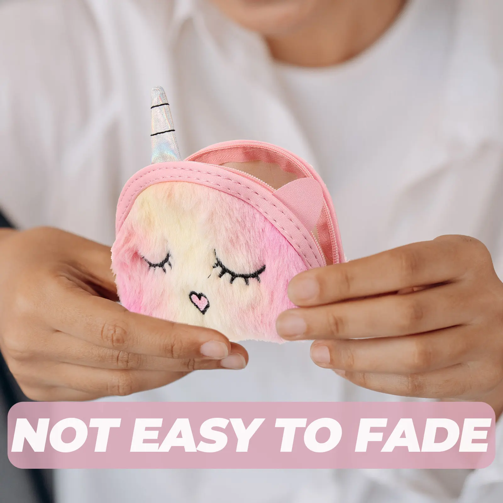 1Pcs Unicorn Coin Purse Women Girls Soft Compact Wallet for Coins Keys Cards Lipstick Foundation Mini Mirror Tissue on The Go