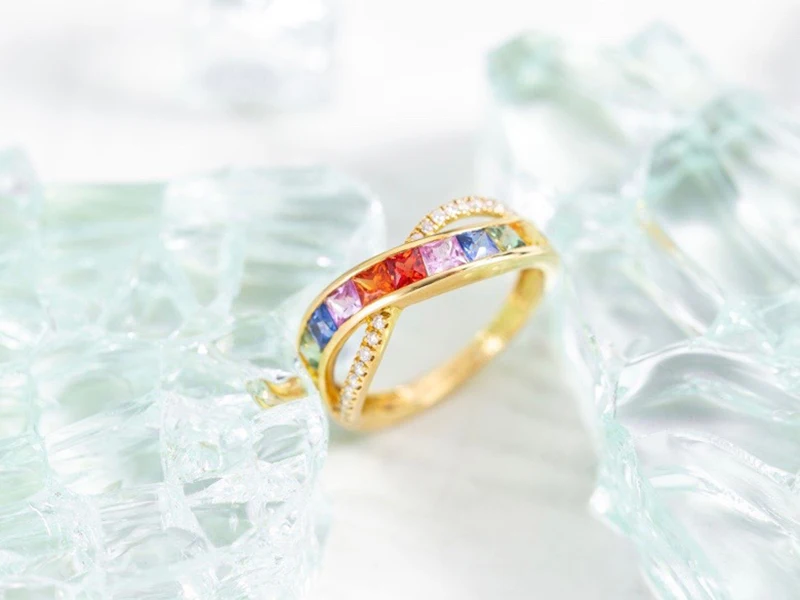 LUOWEND 100% 18K Yellow Gold Rings Shiny Diamond Natural Color Sapphire Ring for Women Elegant Rainbow Design Wedding Jewelry