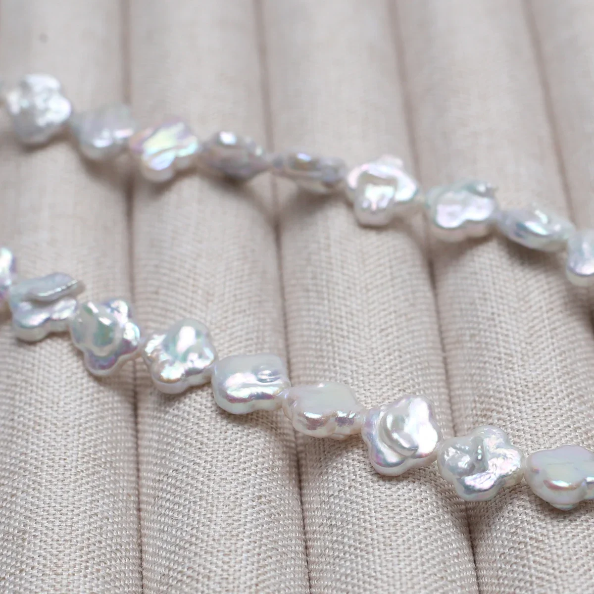 

9x9mm5A Natural Freshwater White Four-Leaf Clover Baroque Pearl Bead Jewelry Make DIY Necklace Bracelet Accessories Wedding Gift