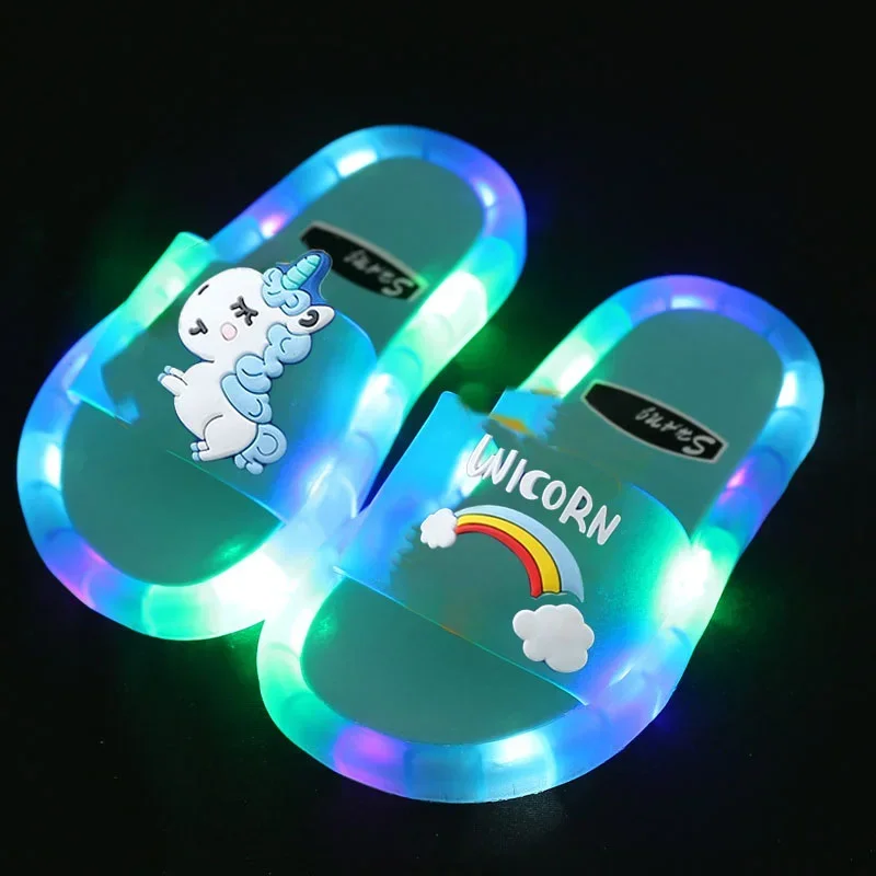 Kids Cartoon Unicorn Light Up Slippers Cute LED Non-slip EVA Bathroom Slides For Toddler Boys Girls Indoor Home Wear-resistant Water Shoes