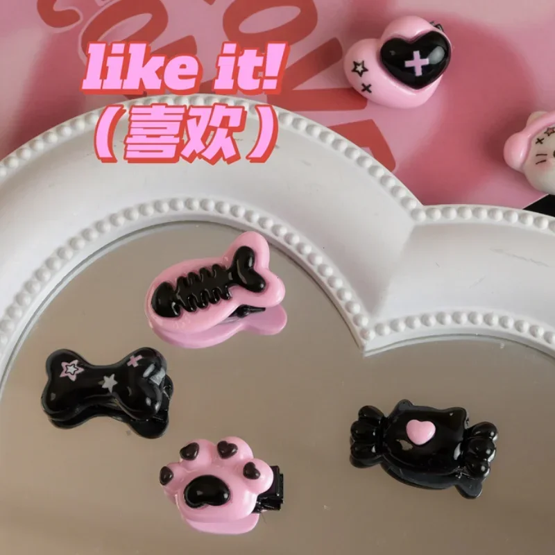 Gothic Mini Plastic Hair Clip Barrettes for Woman Y2K Girls Cute Cat Head Bone Heart Alligator Hairpins Hair Accessories 2024