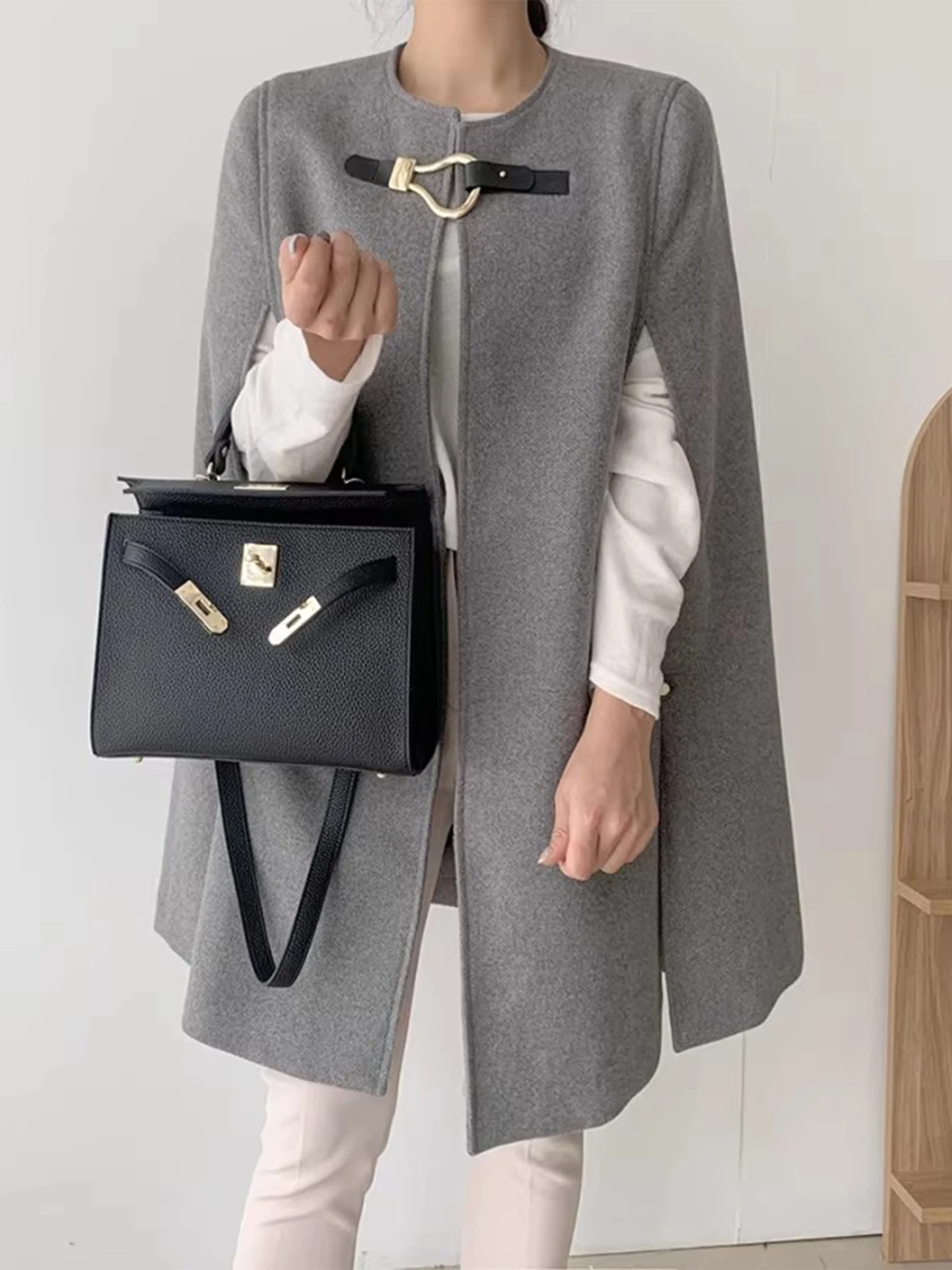 

Women's oulder-length Open-front Wool Blend Coat Winter New Sle Casual Loose Fit round Ne Design PU Leather Button