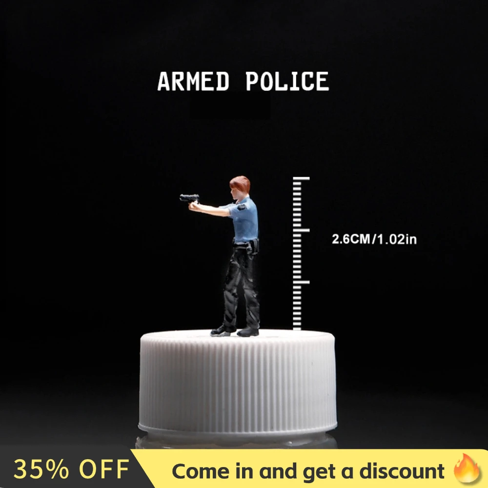 Kicarmod 1/64 Scale Model Figurine Collectible Doll  Policeman Caught Thief Exquisite Figure for Fans in Scale Diecast Model Car