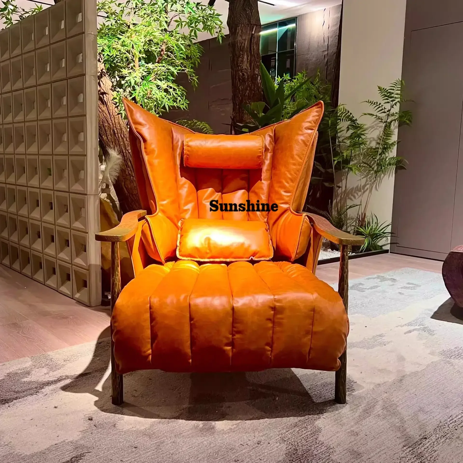 Imperial chair oil wax leather tea room master chair living room leather leisure chair T*