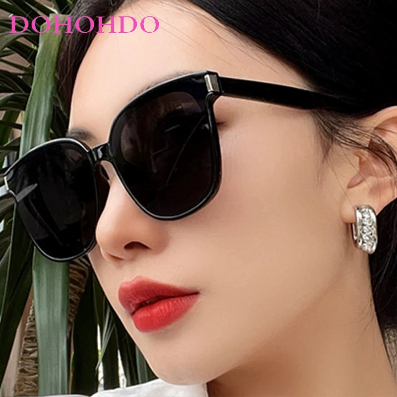 

Classic Square Oversized Frame Women Sunglasses Trend Brand Design Rivets Men Sunglass Outdoor Drive Travel Eyewear UV400 Lentes