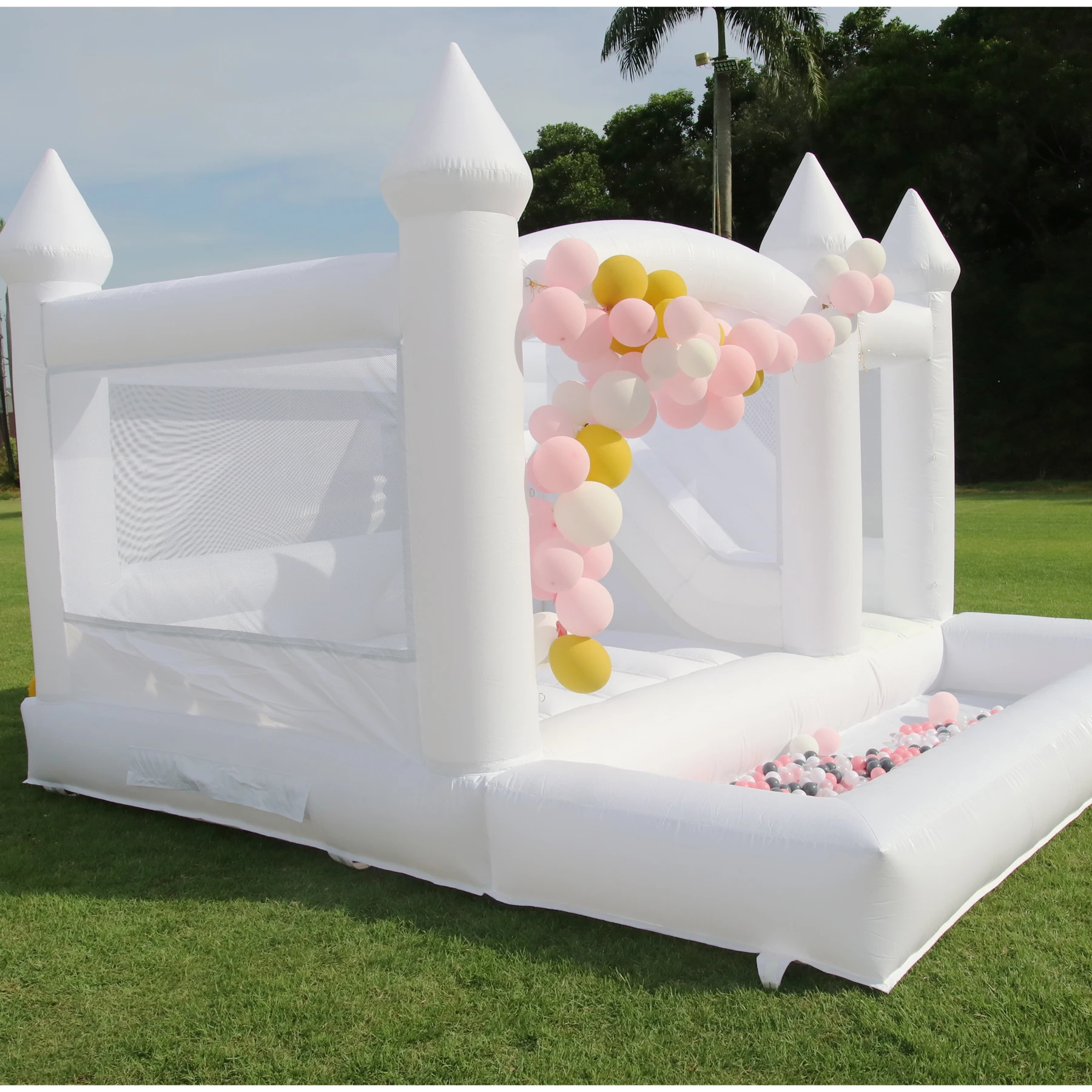 RTS Inflatable PVC White Jumping Wedding Castle Bubble Air bounce Commerical Silde Climbing Wall Children's Park Ball Inflatable