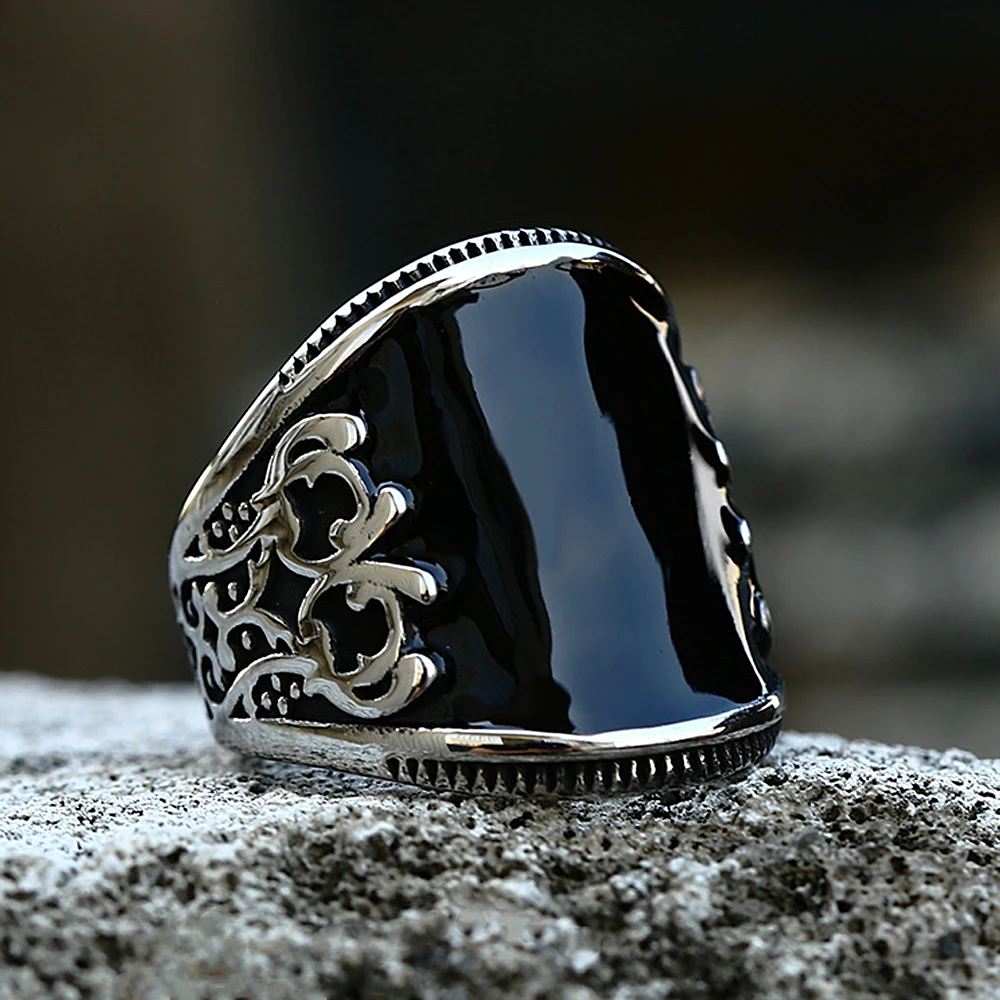 Vintage Carved Pattern Black Color Classic Ring Men\'s Stainless Steel Punk Biker Ring Jewelry Attend Party Gifts Dropshipping