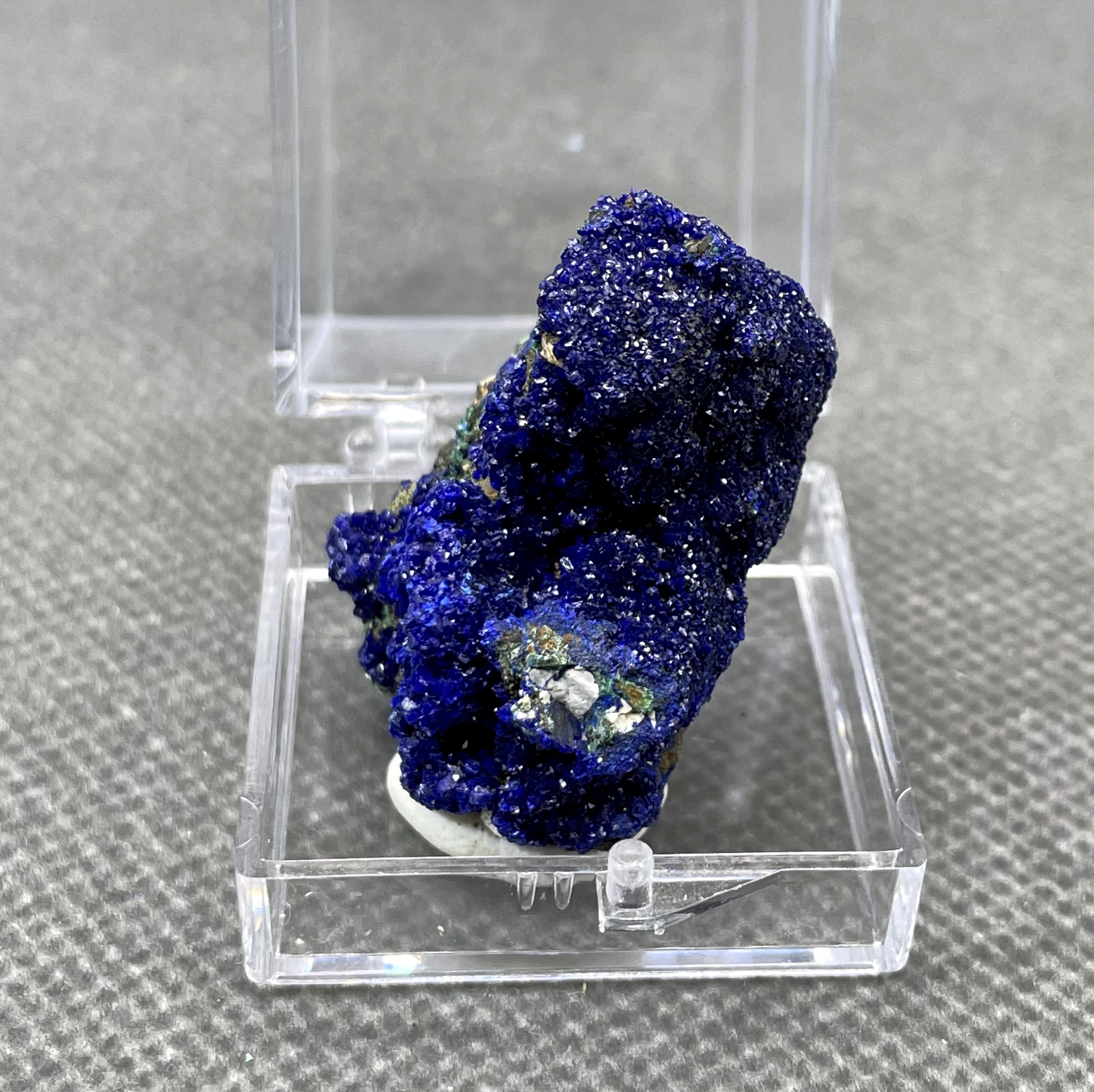 BEST! 100% Natural beautiful shiny azurite mineral specimen crystal Stones and crystals Healing crystal + (box size 3.4cm)