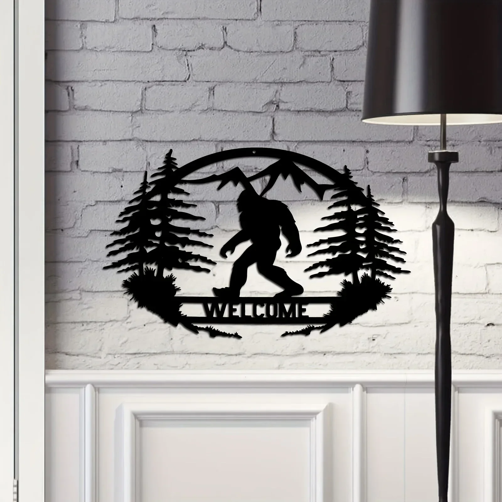 metal iron Sasquatch Home Art Decor, Welcome Sasquatch Metal Sign Farmhouse Christmas Wall Hanging Ornament Home Garden Yard Gar