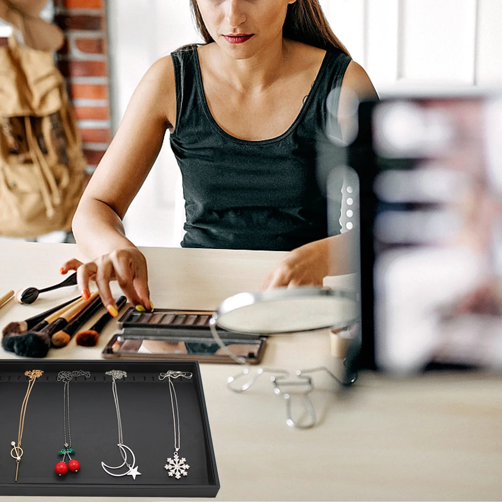 

Поднос для демонстрации ювелирных изделий из искусственной кожи, изысканный органайзер для ожерелья и колец для розничного магазина, домашний лоток для хранения ювелирных изделий