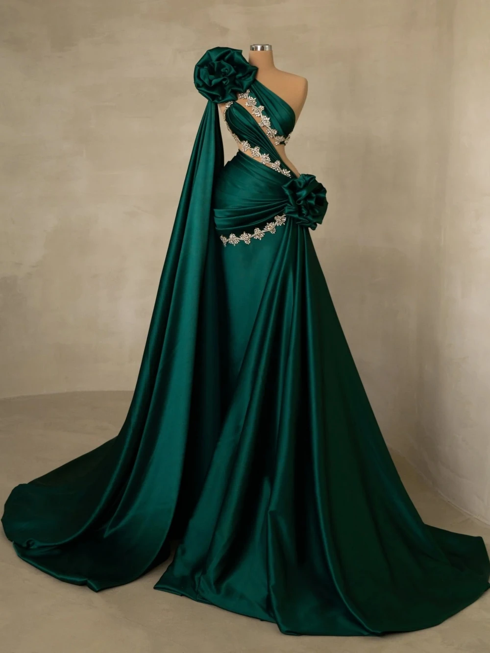 Elegante groene kralen lange avondjurk met zijcape één schouder galajurken 2025, op maat gemaakte luxe cocktailjurk voor dames