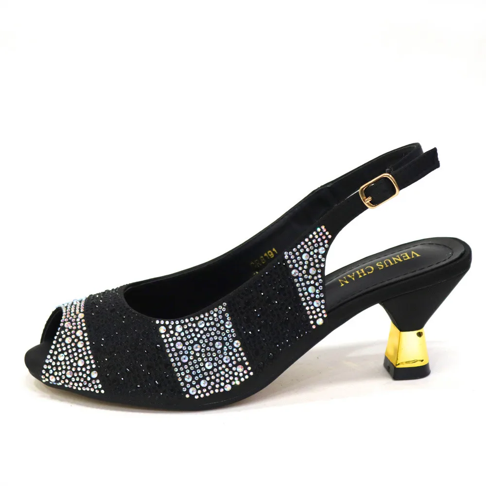 Black INS Style Crocodile Textured Ribbon And Colorful Crystal Embellished with Long Shoulder Strap Women's Shoes And Bag Set