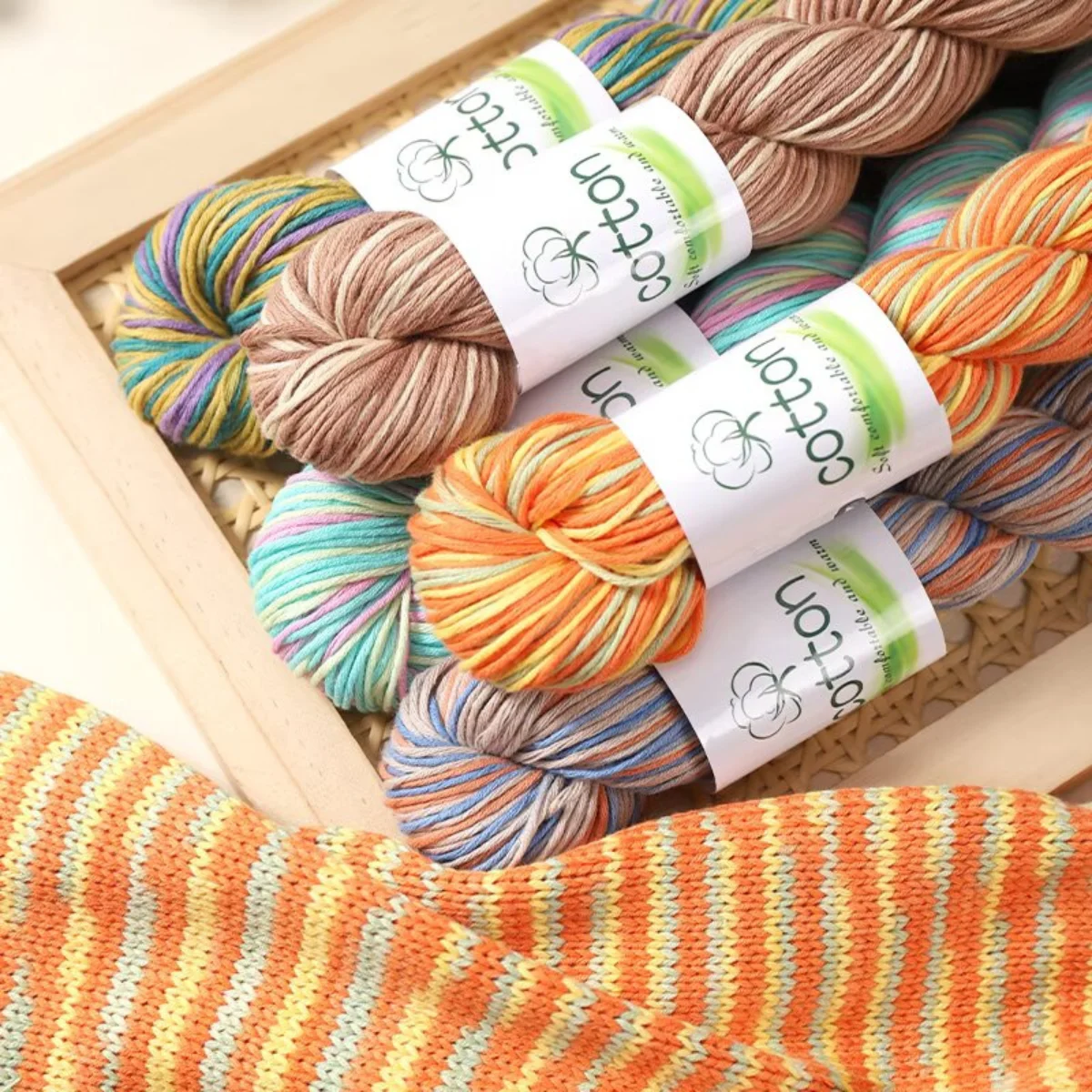 1 Stück reines Baumwoll-Farbverlaufsgarn, weich, atmungsaktiv, zum Häkeln, Stricken, für Pullover, Mützen, Schals, Mäntel, langlebige Heimtextilien – Detail 1