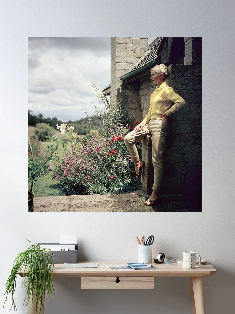 Slim Aarons 'The Mason's Estate, Kenya', Print Art Canvas Poster, Living Room, Home Wall Decor Picture