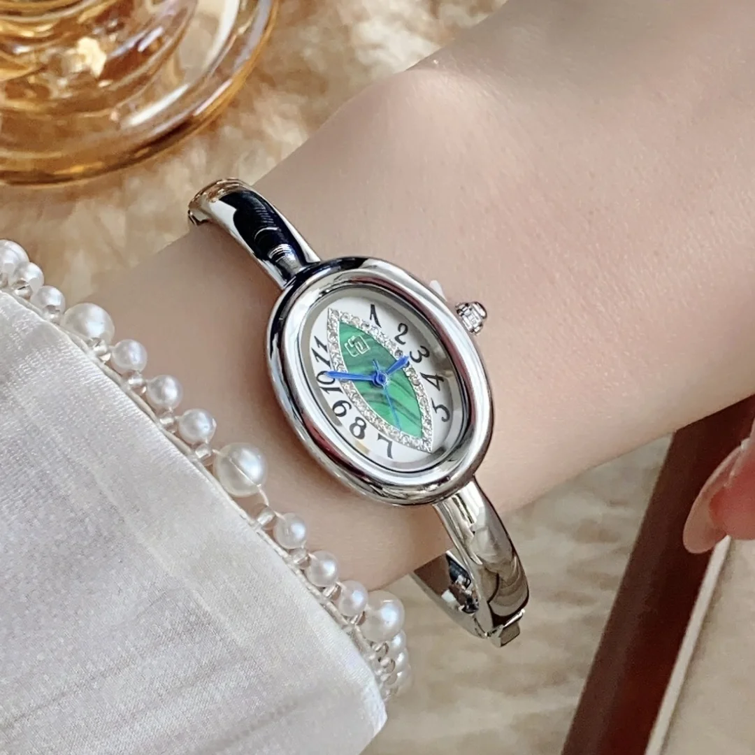 Pulsera de marca, brazalete, reloj dorado, esfera ovalada, relojes de pulsera de regalo para mujer y niña, relojes de cuarzo con correa de acero inoxidable para mujer