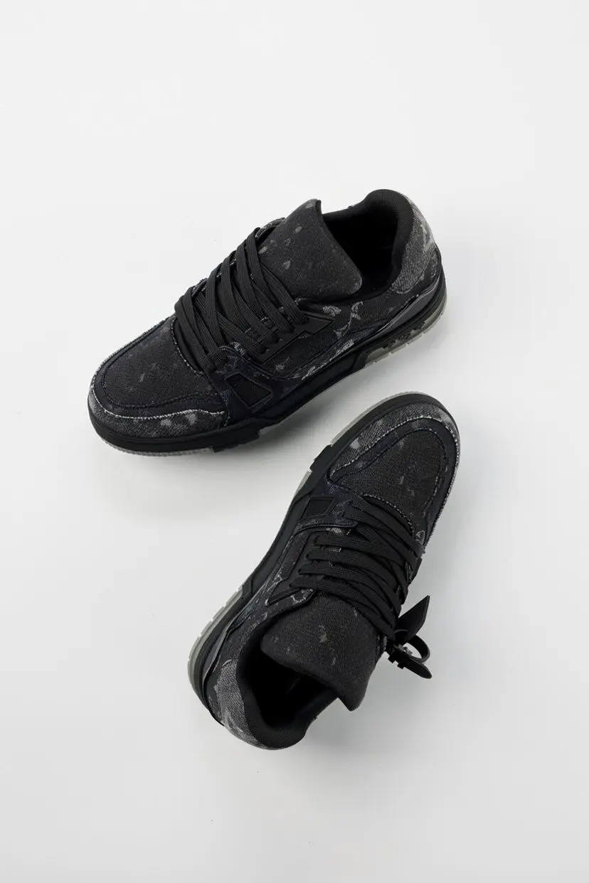Wash‑Friendly Easy‑Care Unisex Skate‑Style Casual Board Shoes Light‑Weight Lace‑Up Flat Sneakers Durable Non‑Slip Rubber Sole Couple Footwear For Men Women Daily Campus Street Travel Dating