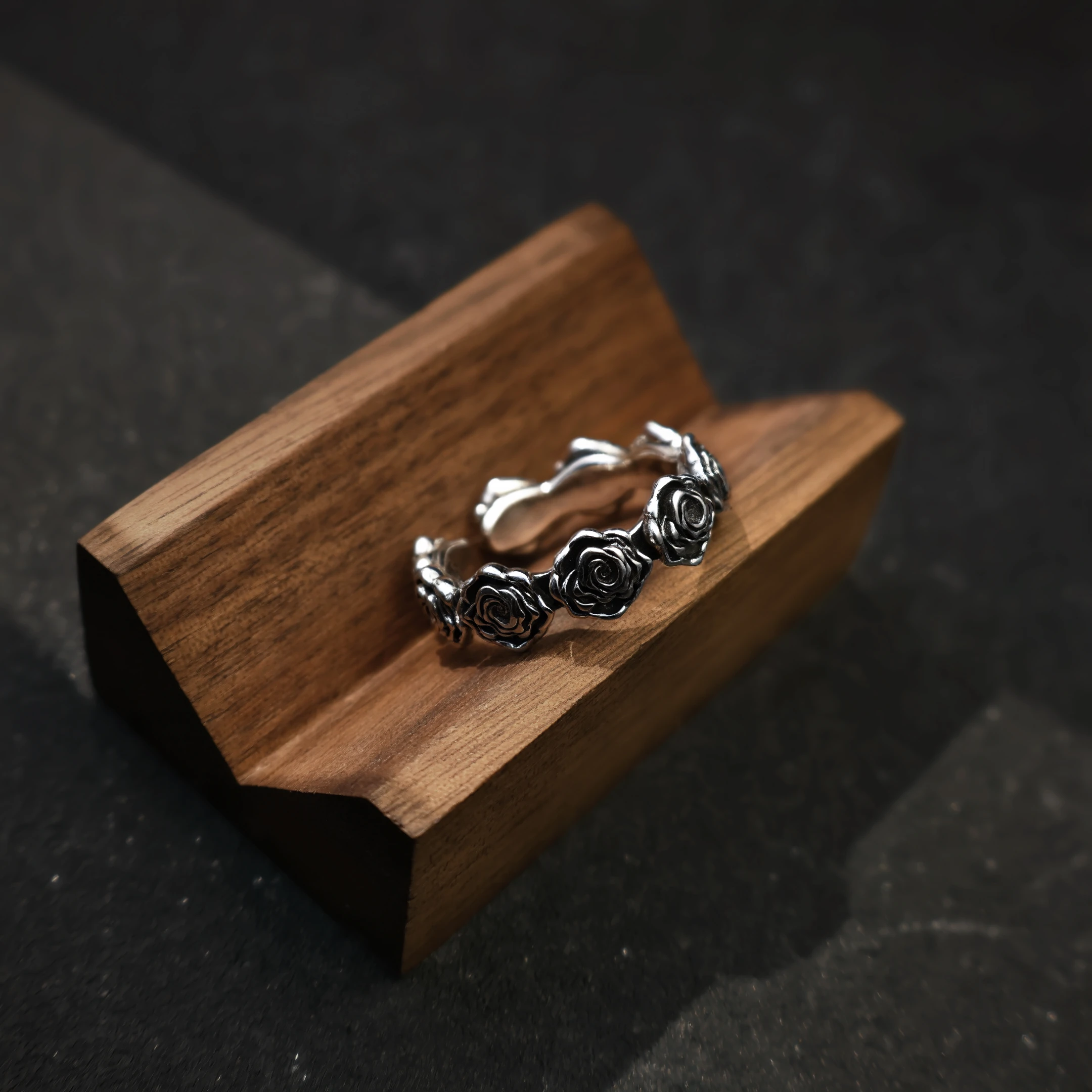 Retro Floral Crown Adjustable Open Ring For Men Women Silver-plated Copper Punk Gothic Edgy Jewelry Unisex Accessories Cool Gift