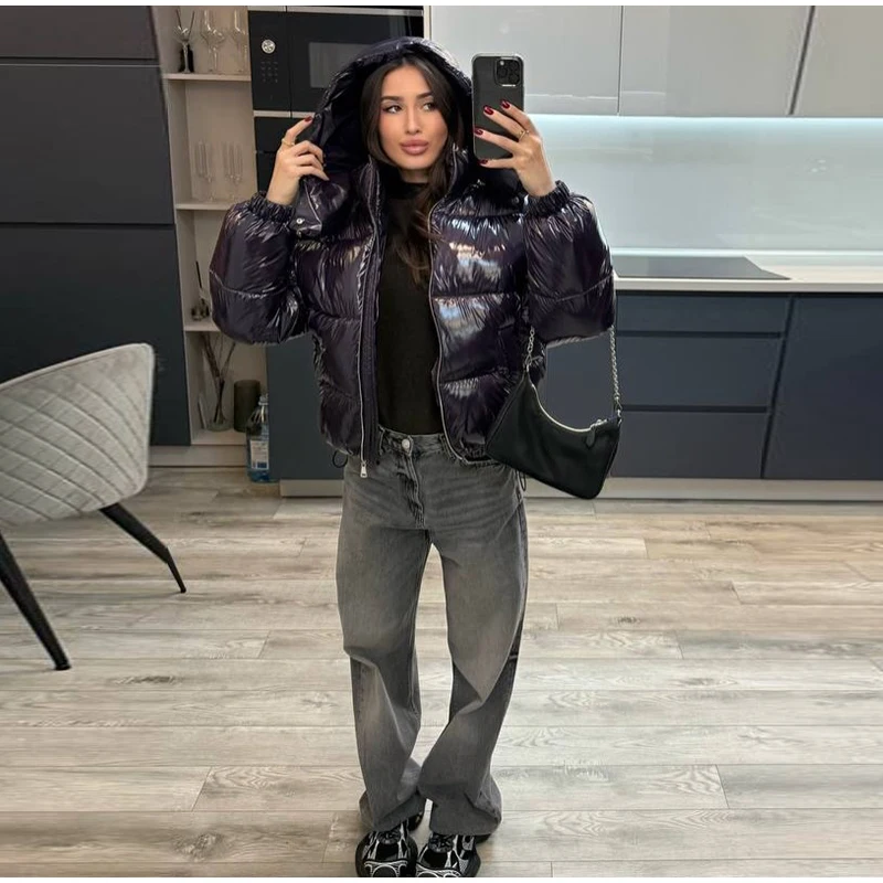 Glossy Cropped Hooded Puffer Coat Drawstring Hem Zip-Up 2026 Winter Women Warm Padded Jacket Warm Causal Lady Cotton‑Padded Coat