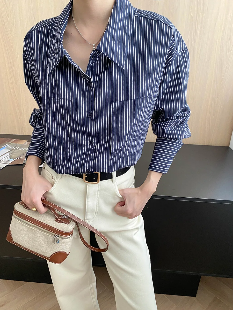 Camisa francesa preguiçosa retrô contrastante listrada lapela solta manga comprida