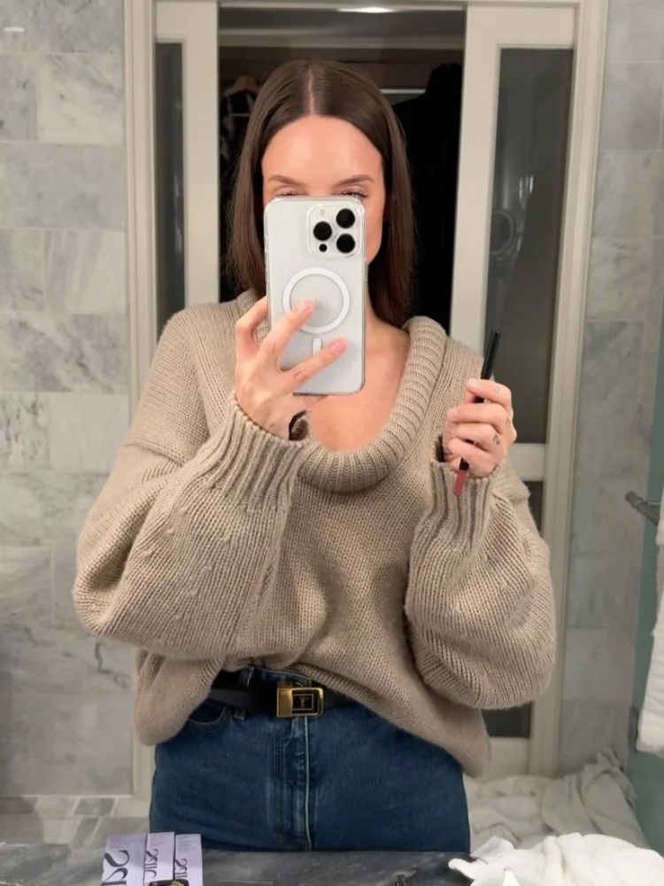 

Chic Cowl Neck Oversize Sweater Women Retro Knitted Design Long Sleeve Sweater 2025 Fashion Elegant Warm Casual Outwear New
