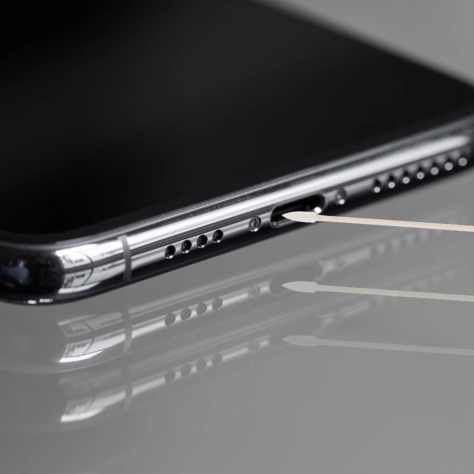 

Earphone Cleaning Kit Headphone Tools Electronics Cleaner Set for Keyboard Computer Laptop Camera Dust Removal Safe Materials