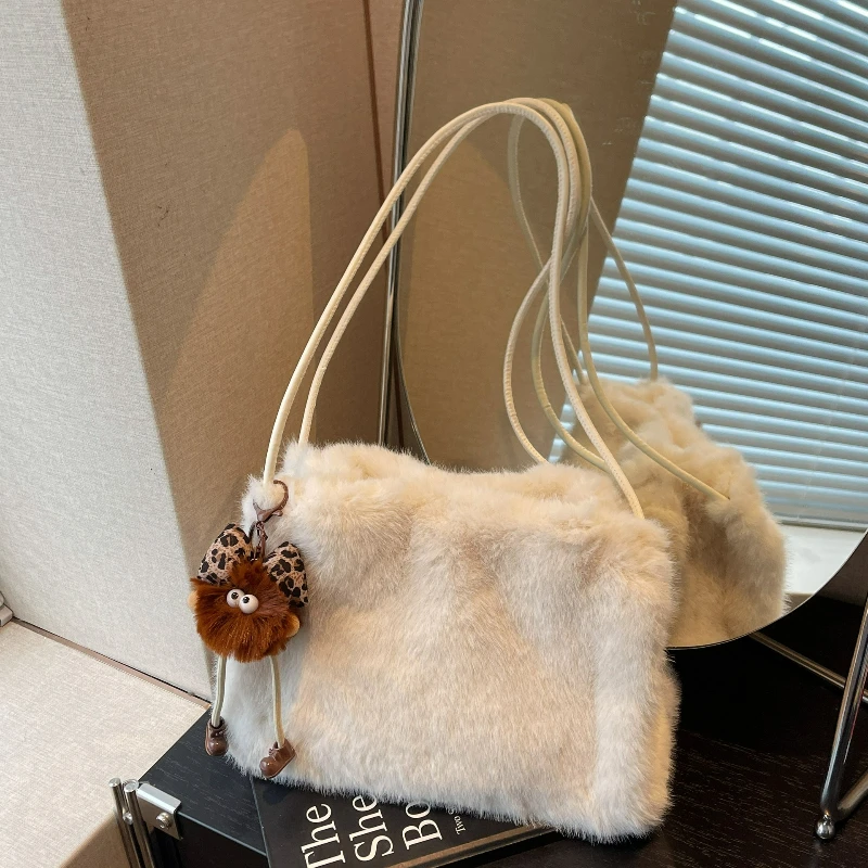 

Новые роскошные сумки-хобо, женская пушистая сумка на плечо, модная расслабленная текстура, плюшевая тканевая квадратная сумка, зима-осень, модная