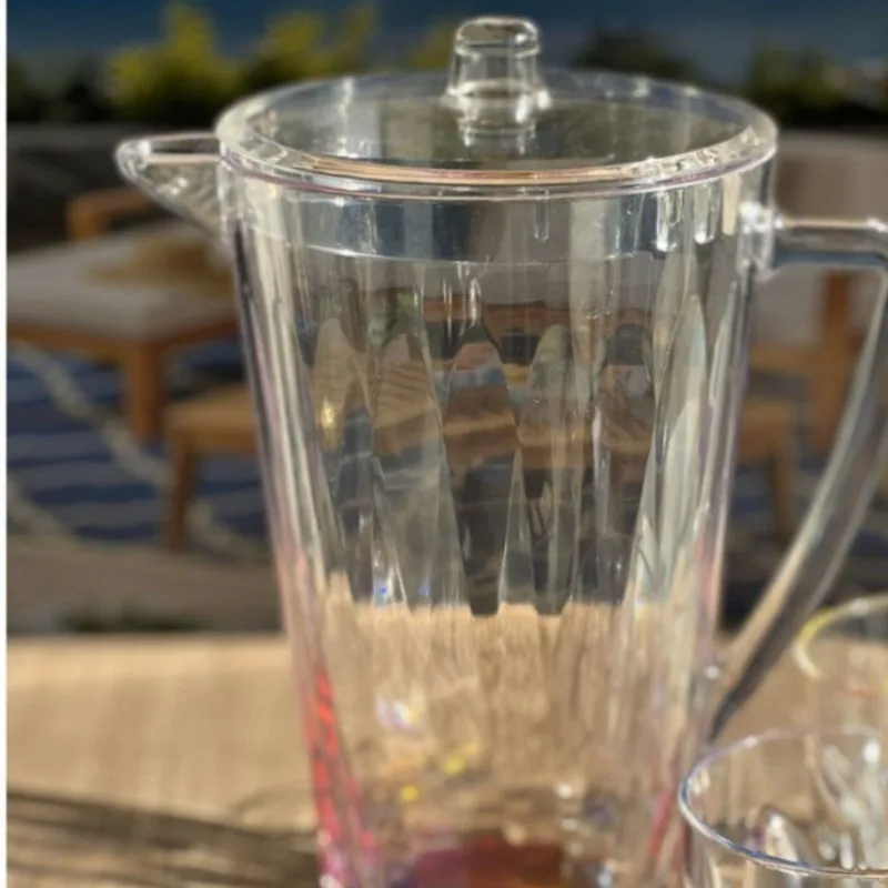 

Quarts Unbreakable Plastic Pitcher Rainbow Design Water Juice Drink Pitcher with Lid Spout Home Party Bar Drinkware