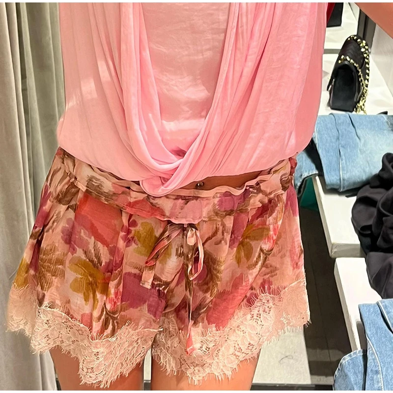 High Street Mint Green Velvet Shorts With Patchwork Lace Trim Paneled Elastic Waist Trousers Women Chic Edgy 2026 Summer Outfits
